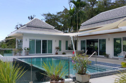 Swimming pool- Villa for sale Phuket