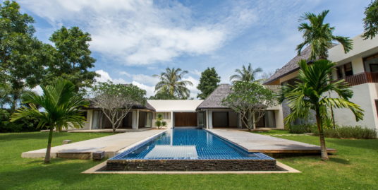 Pool Villa for Rent in Phuket. 5 bedrooms ⭐⭐⭐⭐